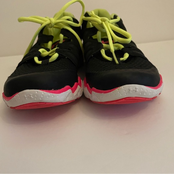 Under Armour Micro G Optimum Running Shoes
Sneakers Black 8.5m - Picture 8 of 12